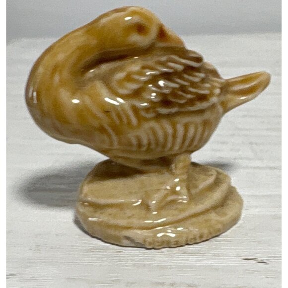 Vintage Wade Whimzies England Miniature Figurines Owl & Swan Red Rose Tea - Picture 6 of 9